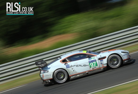 Aston Martin Racing (33)
